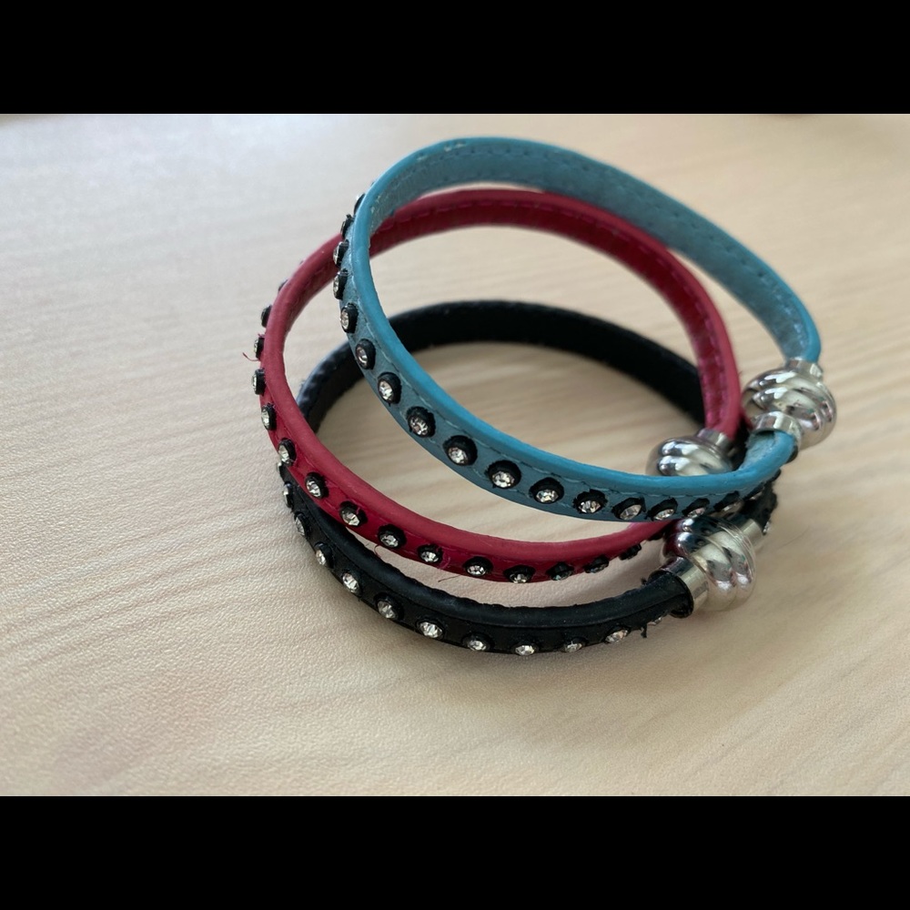 3 magnetic bracelets